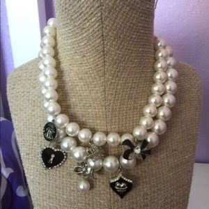 Pearl necklace